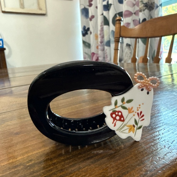 Accessories - Black Hair Clip with Ghost Charm